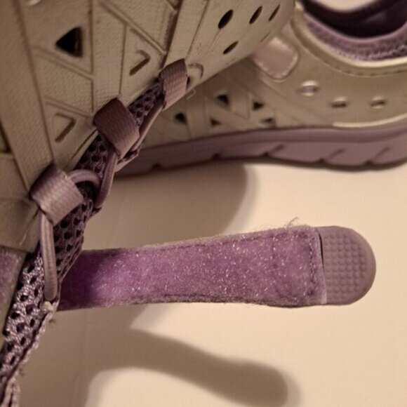 Stride Rite phibian big girls size 5, silver and purple, hook n loop closure - Picture 8 of 11